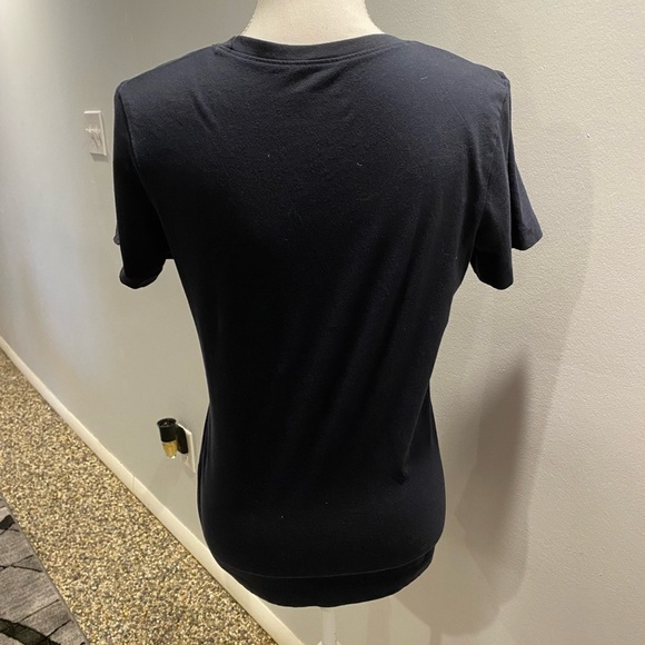 {Under Armour} semi-fitted heat gear short sleeve tank - Picture 2 of 3